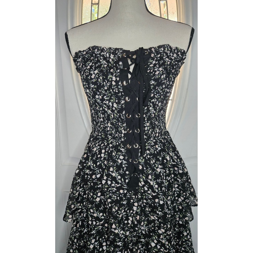 VICI x Gina Black Floral Strapless Corset Lace Up Tiered Maxi Dress - Picture 4 of 10